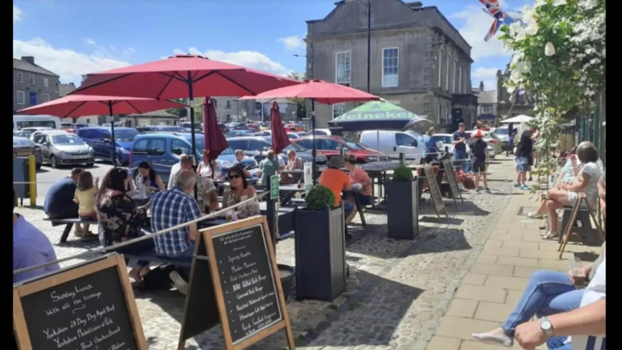 The Black Swan Hotel Leyburn