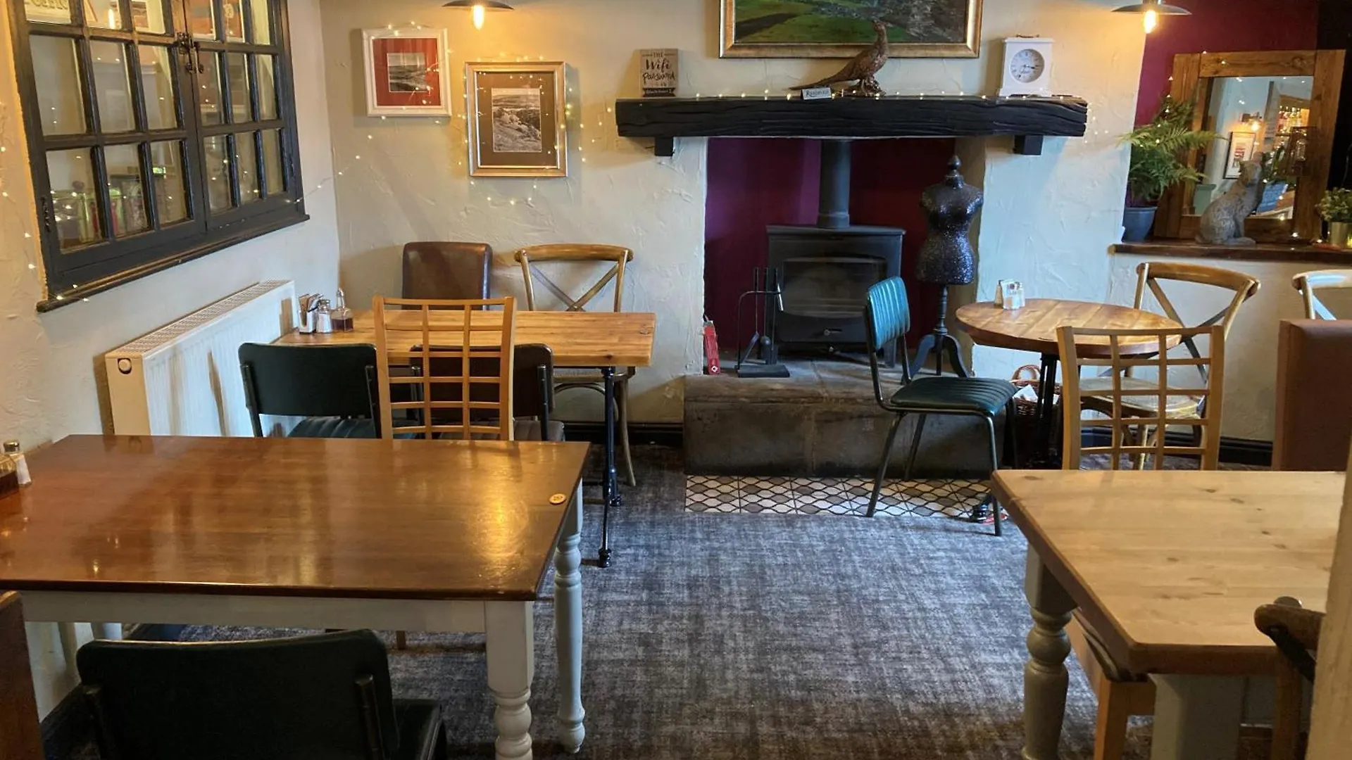 The Black Swan Hotel Leyburn 3*,
